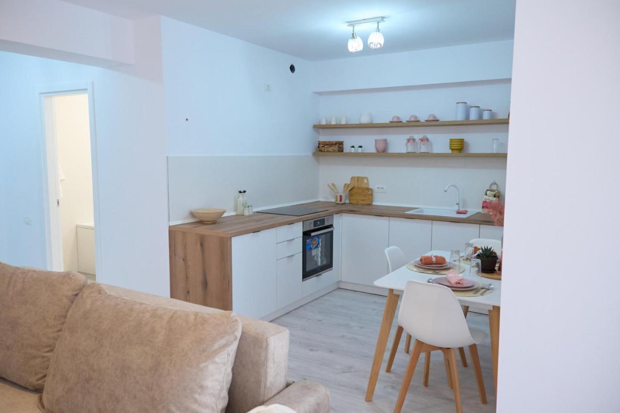 City Center Accomodation - 101 雷希察 外观 照片