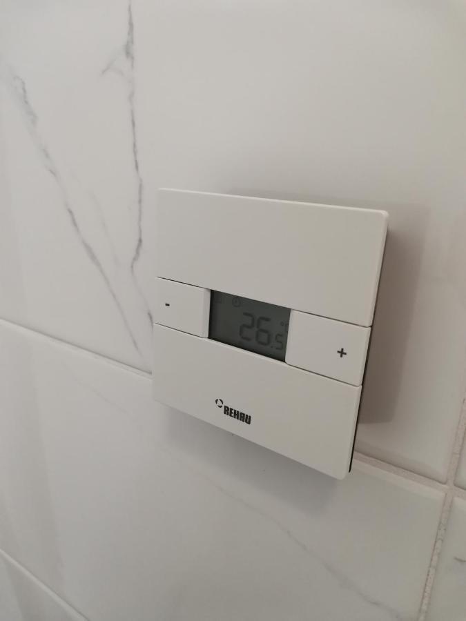 City Center Accomodation - 101 雷希察 外观 照片